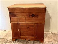 PINE CLOSED WASHSTAND/DRY SINK