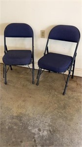 2 heavy duty padded folding chairs