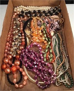 (17) Costume Jewelry Necklaces