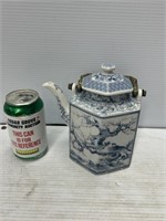 Decorative porcelain cheery blossom tea kettle