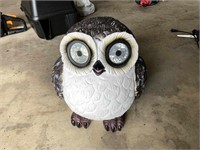 Solar-powered owl