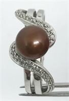 Chocolate pearl and +/-0.16tcw diamond ring, 17