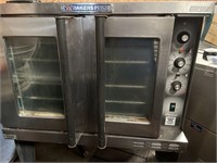 BAKERS PRIDE Convection Oven