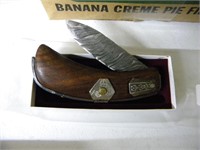 custom folding knife