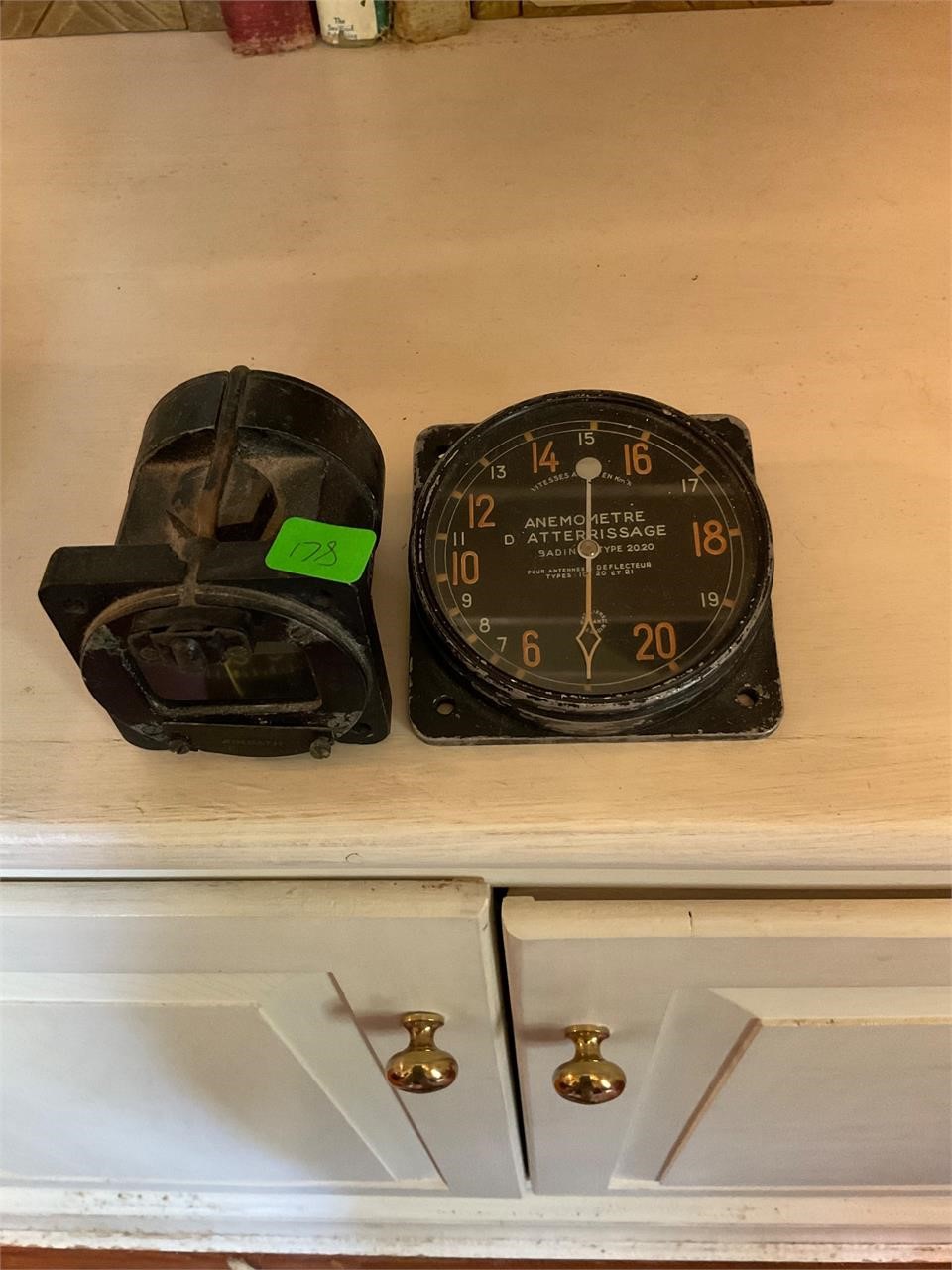 WW2 AviatIon Gauges