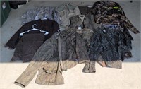Large lot of hunting clothes, all L or XL. Under