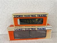 2 LIONEL TRAIN CARS