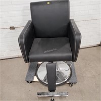 Black Leather Barber/ Hairdresser Chair  -X