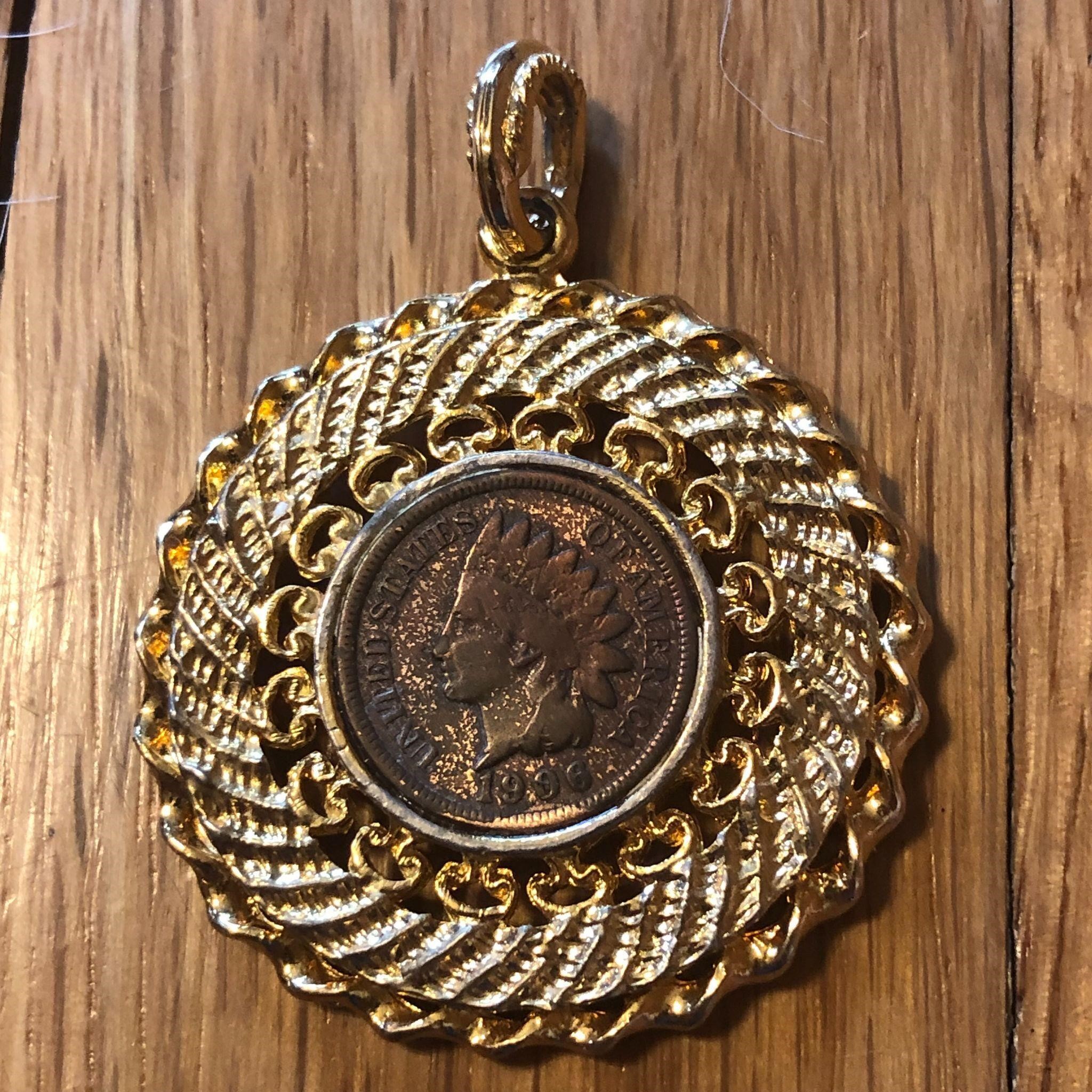 1906 Indian Head Penny Coin Pendant Gold Tone Case