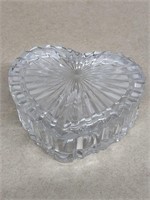 Heart glass dish with lid