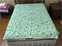 Handmade Quilt #47 Green Floral Squares/Cross-stit