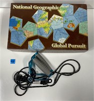 National Geographic Global Pursuit Game /Jump Rope