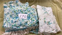 2 Twin bedspreads & sheet sets