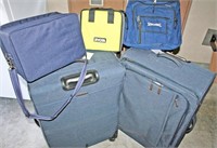 Ricardo 2-Pc. Rolling Luggage w/ Carry-On