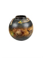 Signed Navajo Pottery Bowl Vase