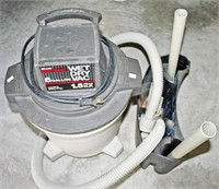 Craftsman 6-Gallon Wet/Dry Vac w/ Attachments