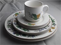 Woodhill Dinnerware