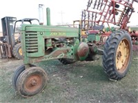 1950 JD A Tractor #651974