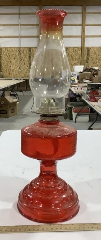 Eagle red oil lamp 18in