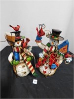 2 metal snowmen decorations