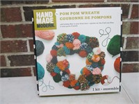 NEW Pom Pom Wreath Kit