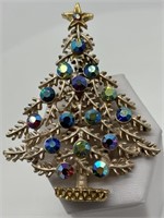 Vintage & Rare Weiss Christmas Tree Brooch