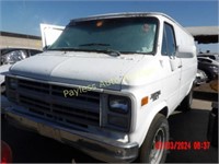 1990 Chevrolet G-Series 1GCGG35K2L7121906 White