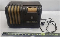 Airline Bakelite Radio (needs cord replaced)