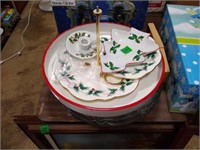 4 Clear 13" holiday platters holly 3-tier dish+