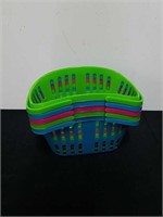 5 New 10x7x5-in plastic baskets