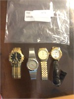 Bag with 4 Men's Watches