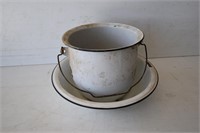 Vintage Porcelain Basin & Pot