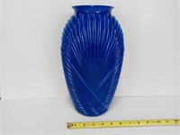 Vintage Anchor Hocking Royal Blue Vase