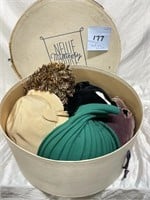 Hat box with 5 Vtg. Women’s Hats