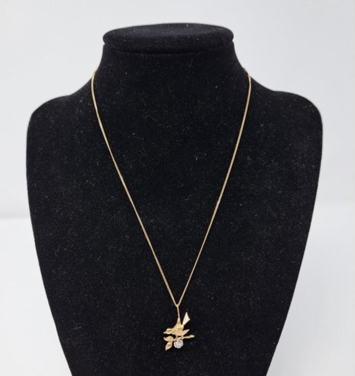 10K necklace with elegant 10K bird pendant and