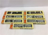 Lot of 7 Con-Cor HO Scale Train Cars in Boxes