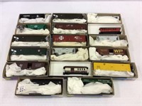 Lot of 17 Un-Assembled Roundhouse HO Scale