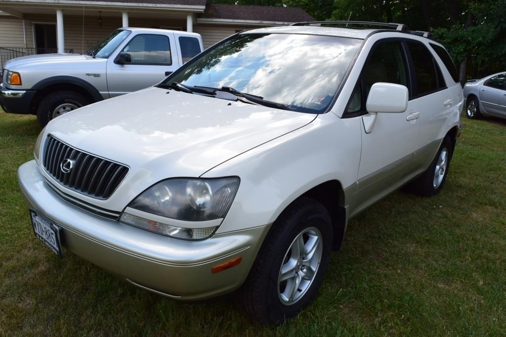 2000 Lexus RX300 AWD 160,405 miles