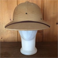 Vintage 1940's Pith Helmet / Safari Hat
