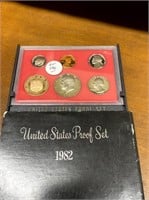 UNC. U.S. 1982 PROOF COIN SET