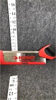 husky hand saw