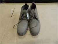 NEW Size 9 Men's Jahlin Chukka Boots