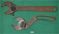 Pair of wrenches