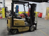 Yale Approx 2,500 Lb LPG Forklift