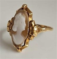 Victorian 10KT Gold Shell Cameo Ring