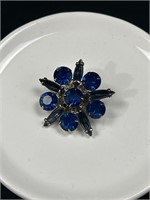 VINTAGE BEAU JEWELS UNSIGNED BROOCH