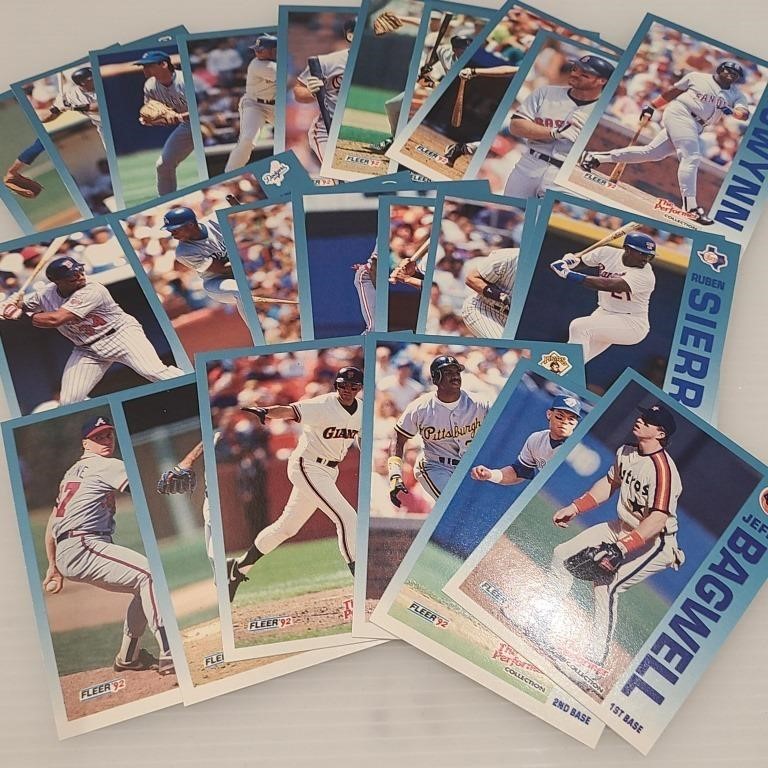 Fleer '92 MLB Trading Cards Lot