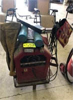 Lincoln AC - 225 arc welder w/ rods