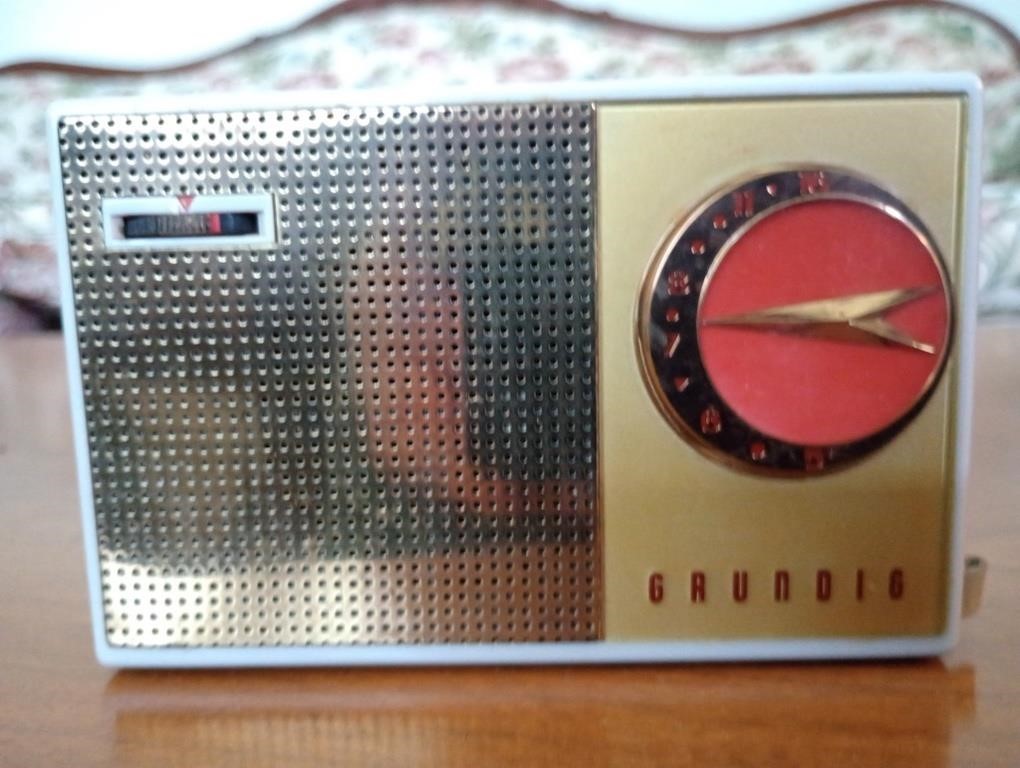 MCM Grundig Micro Boy pocket transistor radio!