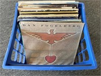 Record Albums in Crate


(Contents unverified)
